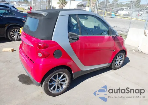 2009 Smart Fortwo Brabus/Passion из США, поврежденный, VIN WMEEK31X19K270581